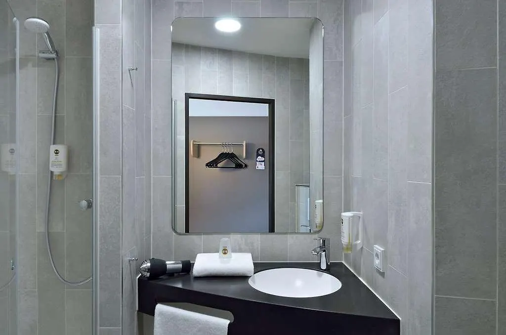 B&B Hotel Essen-City Duisburg